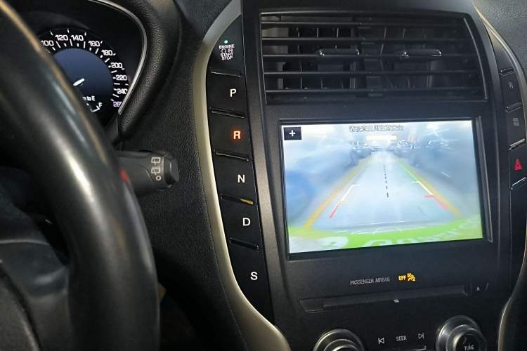 Used Lincoln MKC 2017 2.0T Two-Wheel Drive Deluxe Edition