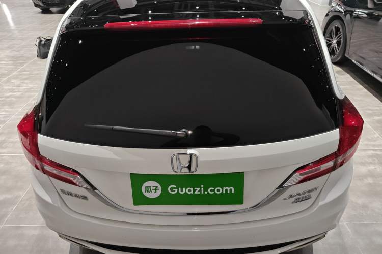 Used Honda Jade 2017 210TURBO CVT Fashion Edition 5-seater
