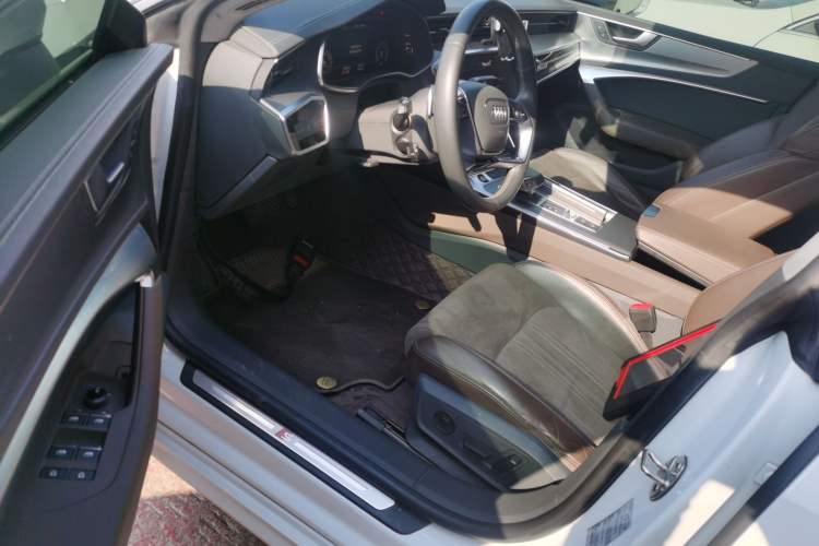 Used Audi A7L 2022 45 TFSI S-line Dream-Building Edition