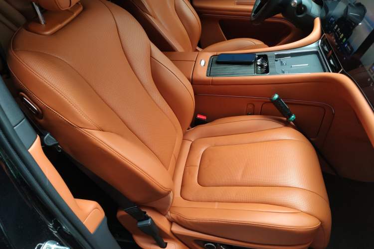 Used Hima AITO M9 2024 Range-Extended Max Edition 42 kWh 5-Seater Version
