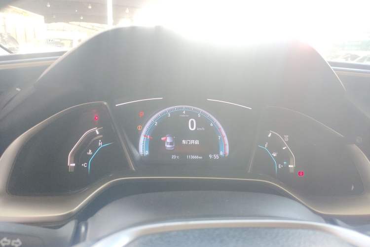 Used Honda Civic 2016 220TURBO CVT Luxury Edition
