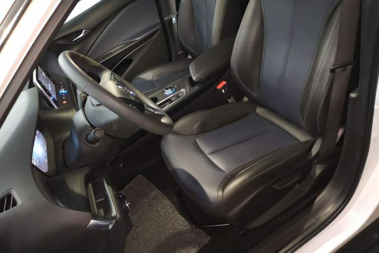 Used Buick Velite 6 2023 430km Range Commuter Version
