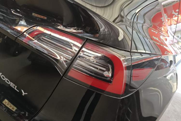 Used Tesla Model Y 2021 Standard Range Rear-Wheel Drive Version