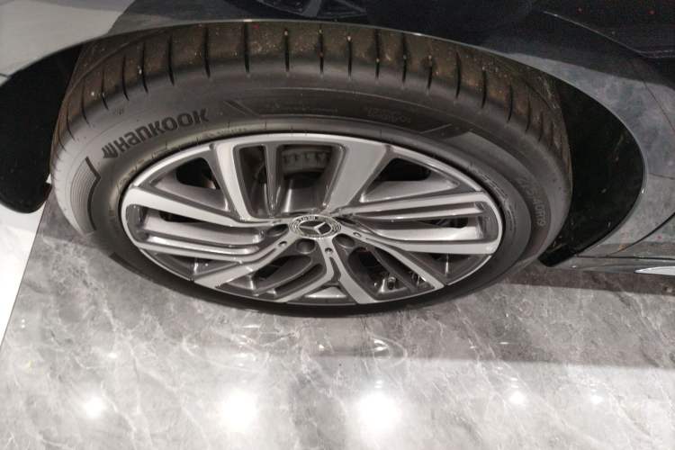 Used Mercedes-Benz E-Class 2024 Refresh E 300 L Stylish Edition
