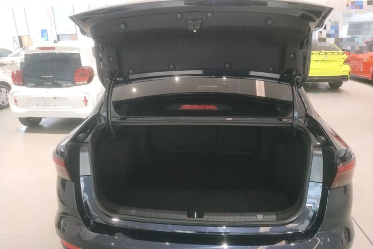 Used Geely Auto Emgrand 2022 4th Generation 1.5L CVT Elite Model
