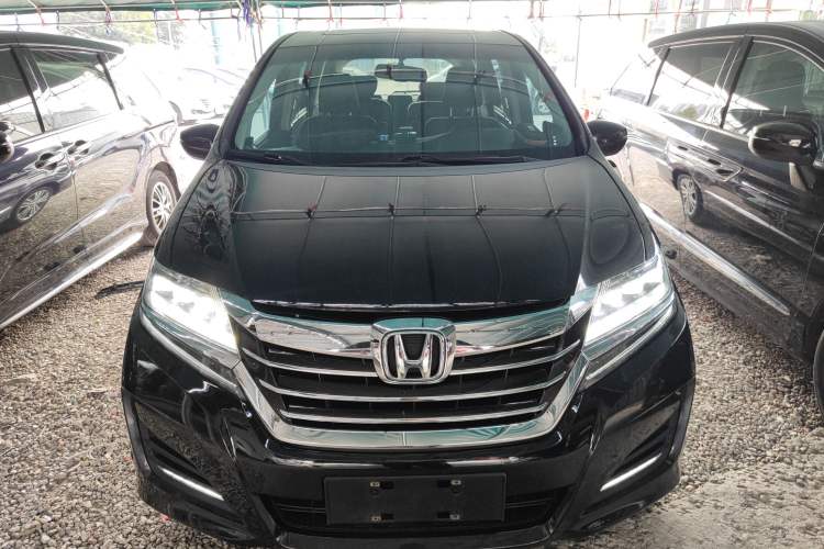 Used Honda Elysion 2016 2.4L Luxury Edition