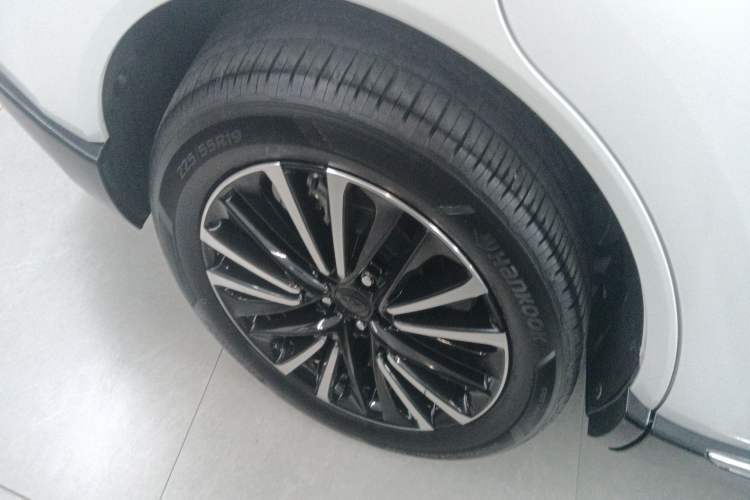 Used Toyota Venza 2022 2.0L CVT Two-Wheel Drive Prestige Edition