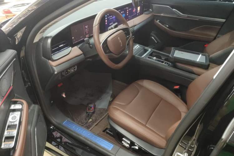 Used Lincoln Z 2024 2.0T Two-Wheel Drive Luxury Hybrid Version
