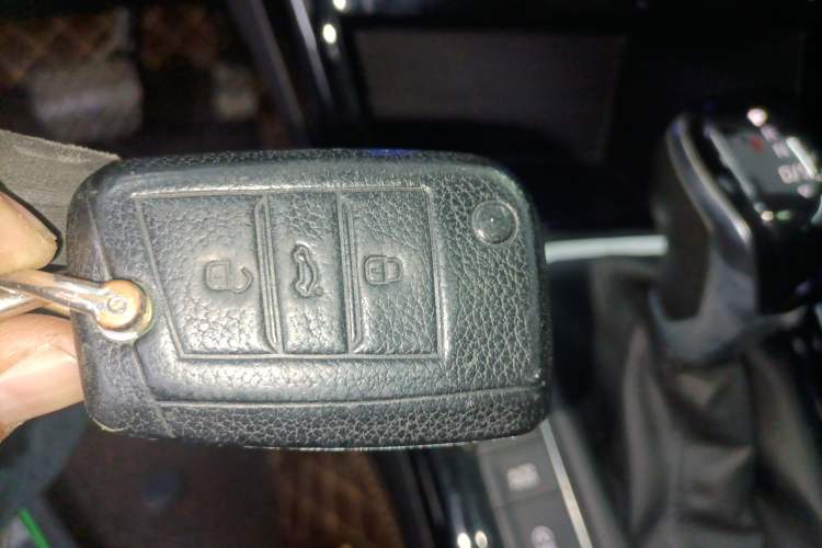 Used Volkswagen Tayron 2020 330TSI Two-Wheel Drive Luxury Smart Connectivity Version