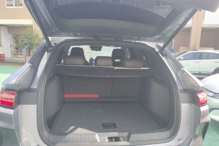 Used BYD Song PLUS New Energy 2025 EV 520km Premium Version
