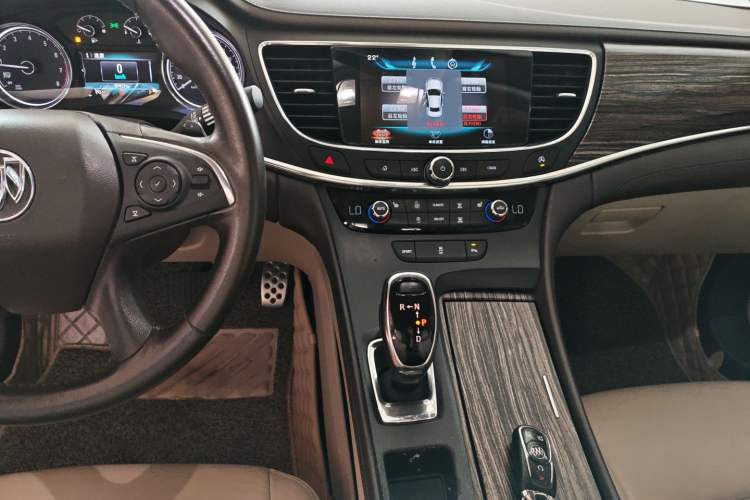 Used Buick LaCrosse 2016 20T Leading Model
