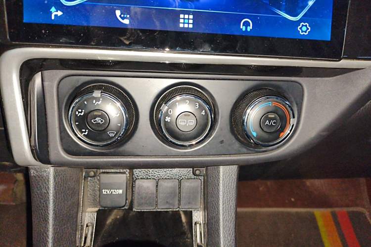 Used Toyota Corolla 2017 Revised Version 1.2T Manual GL