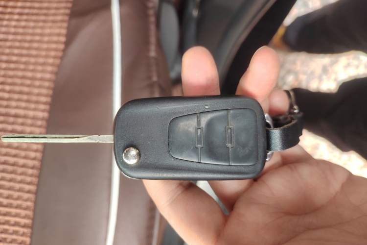 Used Roewe W5 2014 1.8T 2WD Automatic Tharu Special Edition
