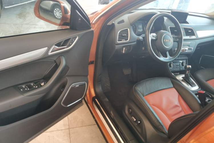 Used Audi Q3 2016 40 TFSI quattro all-wheel drive style model