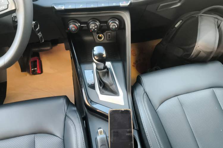 Used Changan CS15 2021 1.5L Automatic Entry-Level Trim
