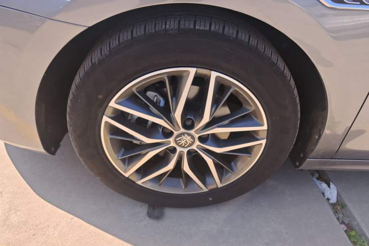 Used BYD Qin PLUS 2021 EV 500KM Luxury Model