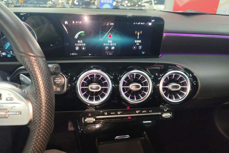 Used Mercedes-Benz A-Class 2021 A 200 L Sport Sedan Fashion Model
