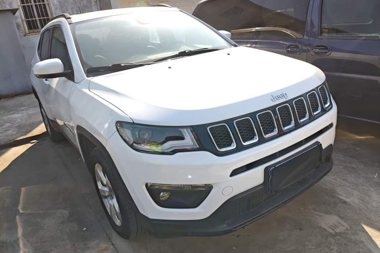 Used  Compass 2020 220T Automatic Elite Edition
