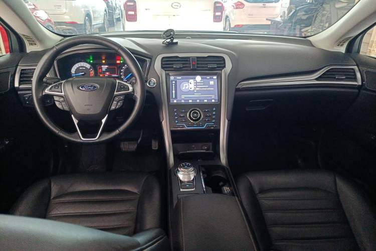 Used Ford Mondeo 2017 EcoBoost 200 Stylish Model
