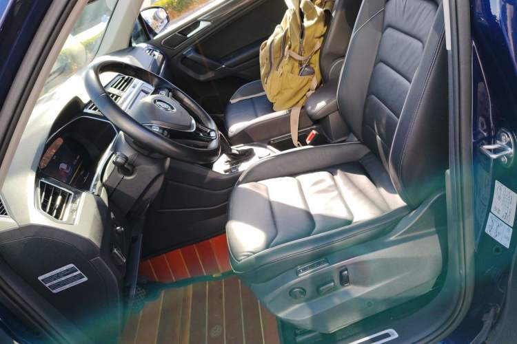 Used Volkswagen Tiguan 2017 330TSI All-Wheel-Drive Innovation Model
