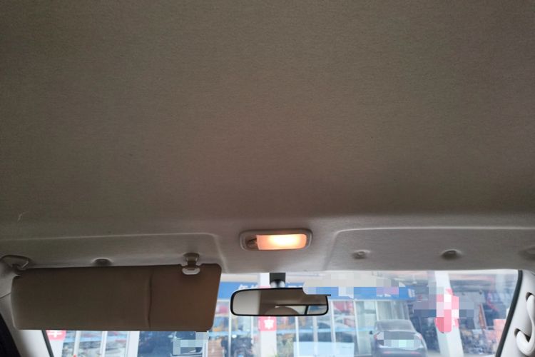 Used FORTHING Lingzhi 2023 M5L 1.6L Base Model 7 Seats
