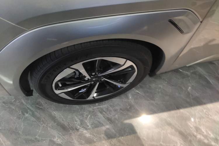 Used AION Y 2023 Plus 510 Smart Edition
