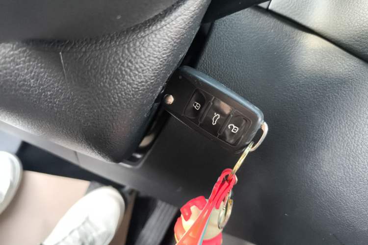 Used Volkswagen Tiguan 2017 300TSI Automatic Two-Wheel Drive Silk Road Luxury Edition
