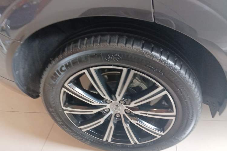 Used Volvo XC60 2021 T5 4x4 Smart Luxury Edition
