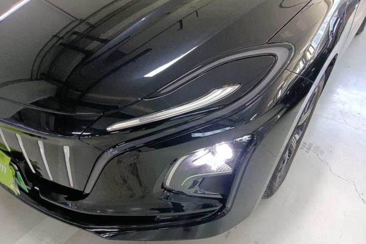 Used Hongqi E-QM5 2023 Revised Version Basic Travel Edition
