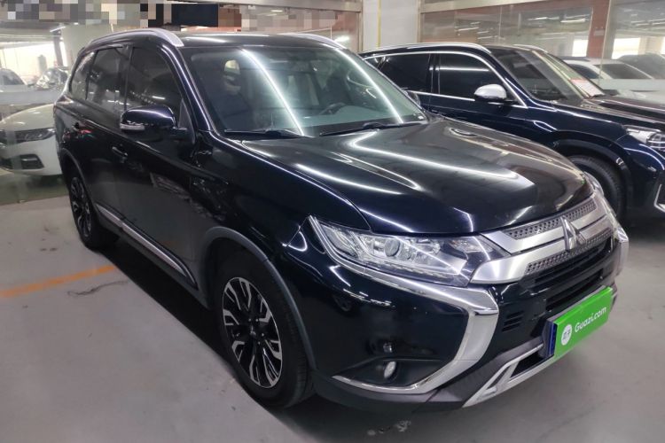 Used Mitsubishi Outlander 2020 2.0L Two-Wheel Drive Enjoyment Version 5 Seats
