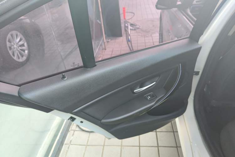 Used BMW 3 Series 2017 318i Fashion Model