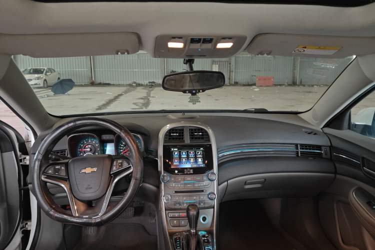 Used Chevrolet Malibu 2014 2.0L Automatic Luxury Edition
