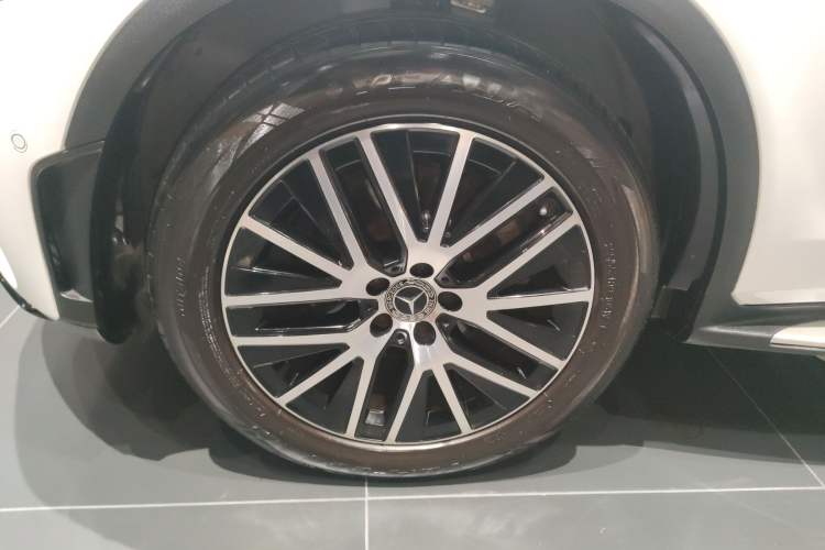 Used Mercedes-Benz GLC Coupe 2023 GLC 260 4MATIC Coupe SUV
