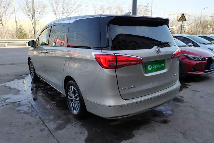 Used Buick GL8 2017 ES 28T Luxury Model China V Standard