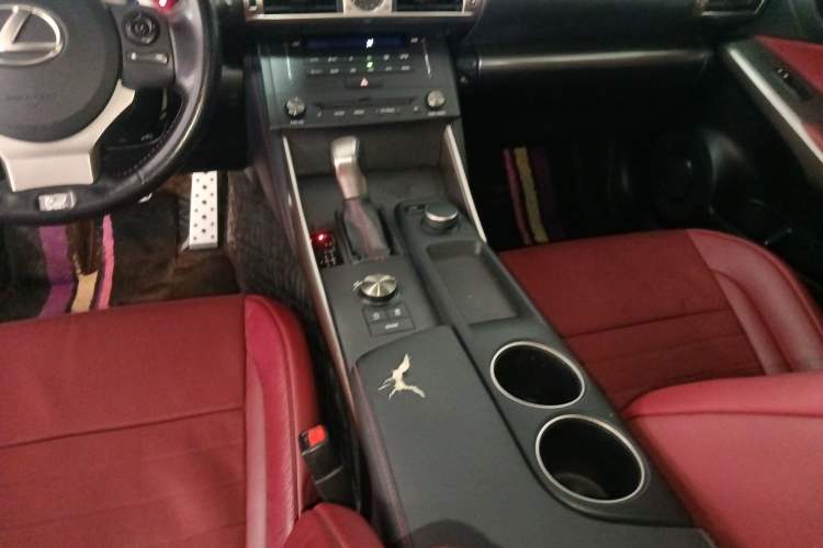 Used Lexus IS 2015 200t F SPORT