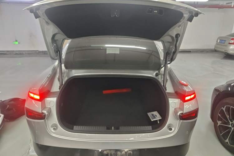 Used XPeng P7 2020 670E
