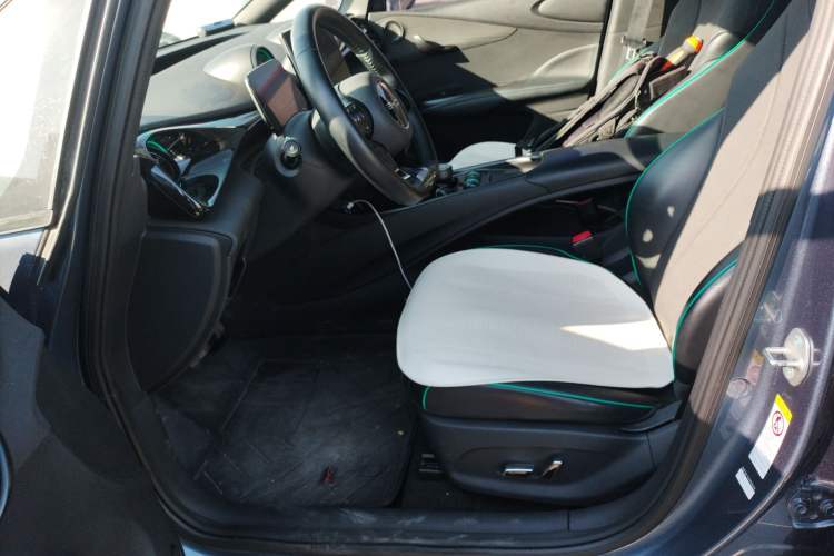 Used BYD Dolphin 2024 Honor Edition 420km Fashion Version
