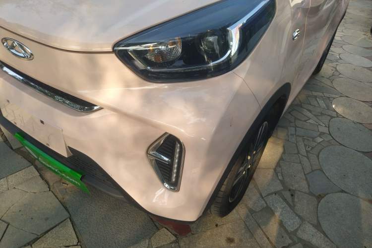 Used Chery Little Ant 2022 Revised Version Sweet Pink Edition Half-Sugar Version Lithium Iron Phosphate 30.7 kWh 30 kW 301 km
