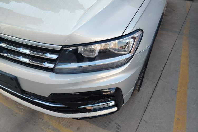 Used Volkswagen Tiguan L 2021 330TSI Automatic Two-Wheel Drive R-Line Enhanced Edition
