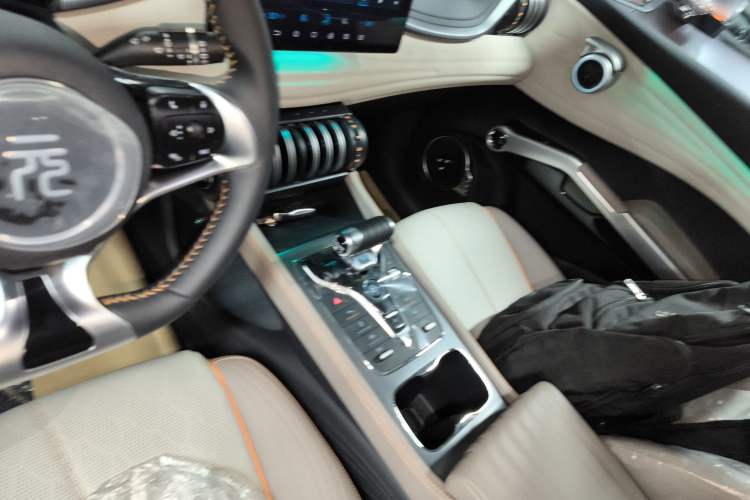 Used BYD Yuan PLUS 2024 Honor Edition 430KM Leading Model
