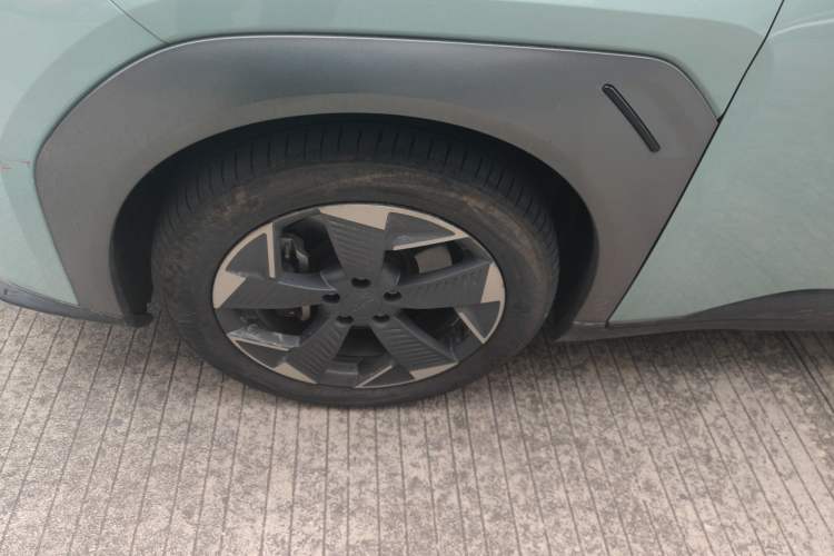 Used AION Y 2022 70 Intelligent Edition Lithium Iron Phosphate
