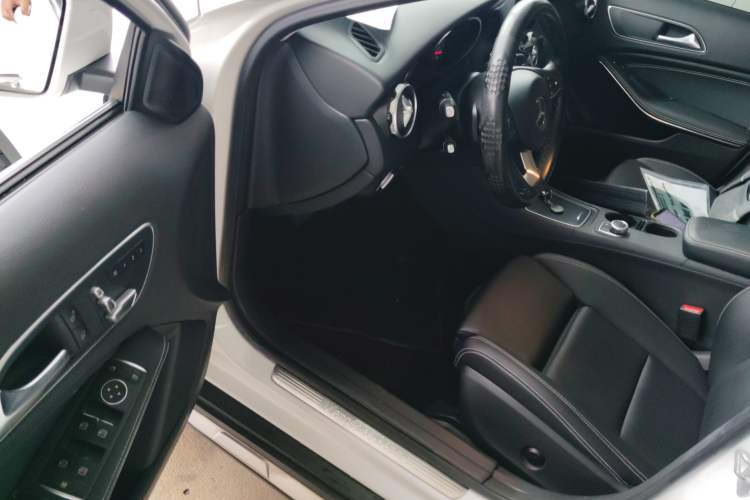 Used Mercedes-Benz GLA 2017 GLA 200 Sport Edition
