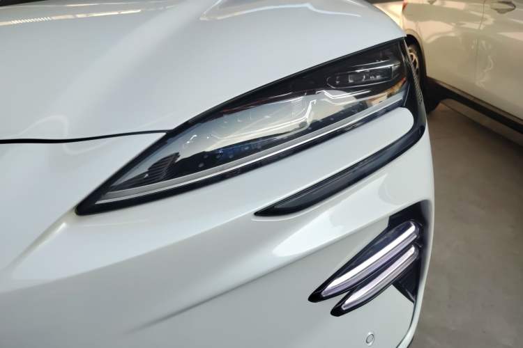 Used BYD Song PLUS New Energy 2023 Champion Edition EV 605KM Flagship PLUS