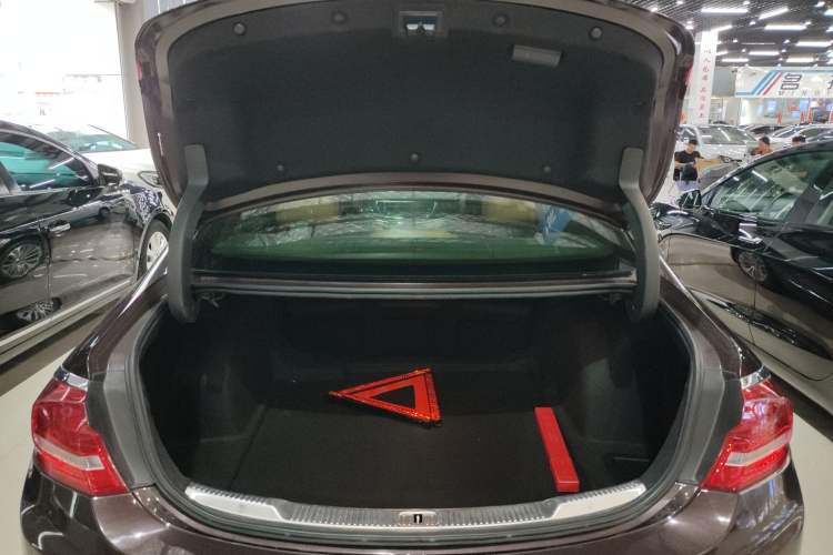 Used Buick LaCrosse 2016 28T Premium Edition
