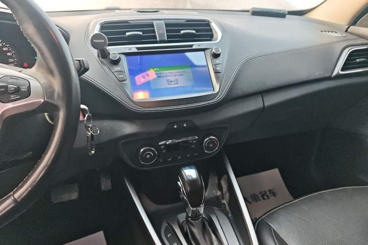 Used Ford Escort 2017 Happiness Edition 1.5L Automatic Fashion Version
