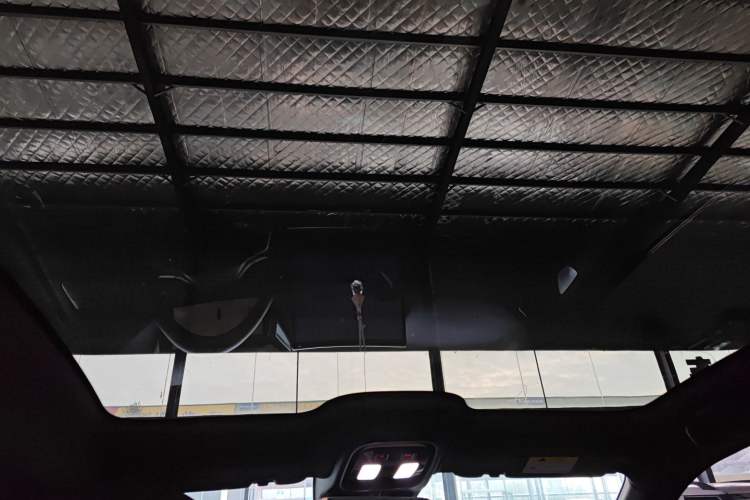 Used  SL03 2025 Range-Extended Elite Version