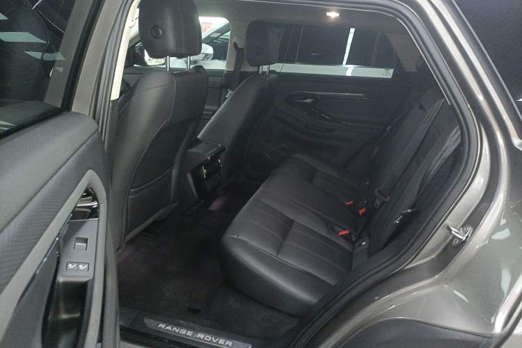 Used Land Rover Range Rover Evoque 2021 Range Rover Velar 249 PS R-Dynamic S Performance Edition