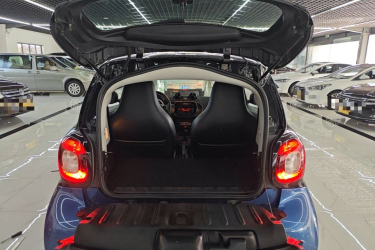 Used  fortwo 2015 1.0L 52 kW Hardtop Passion Edition