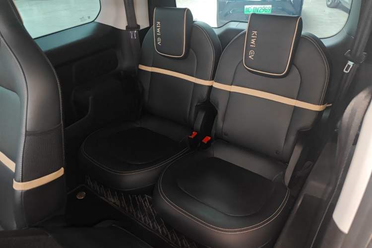 Used Baojun KiWi EV 2021 Designer Lithium Iron Phosphate
