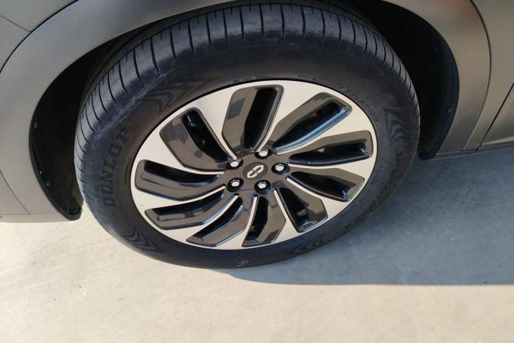 Used Hima AITO M7 2024 1.5T Rear-Drive Plus Version 5 Seats
